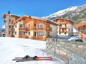 Apartment at ski slopes in known Val Cenis